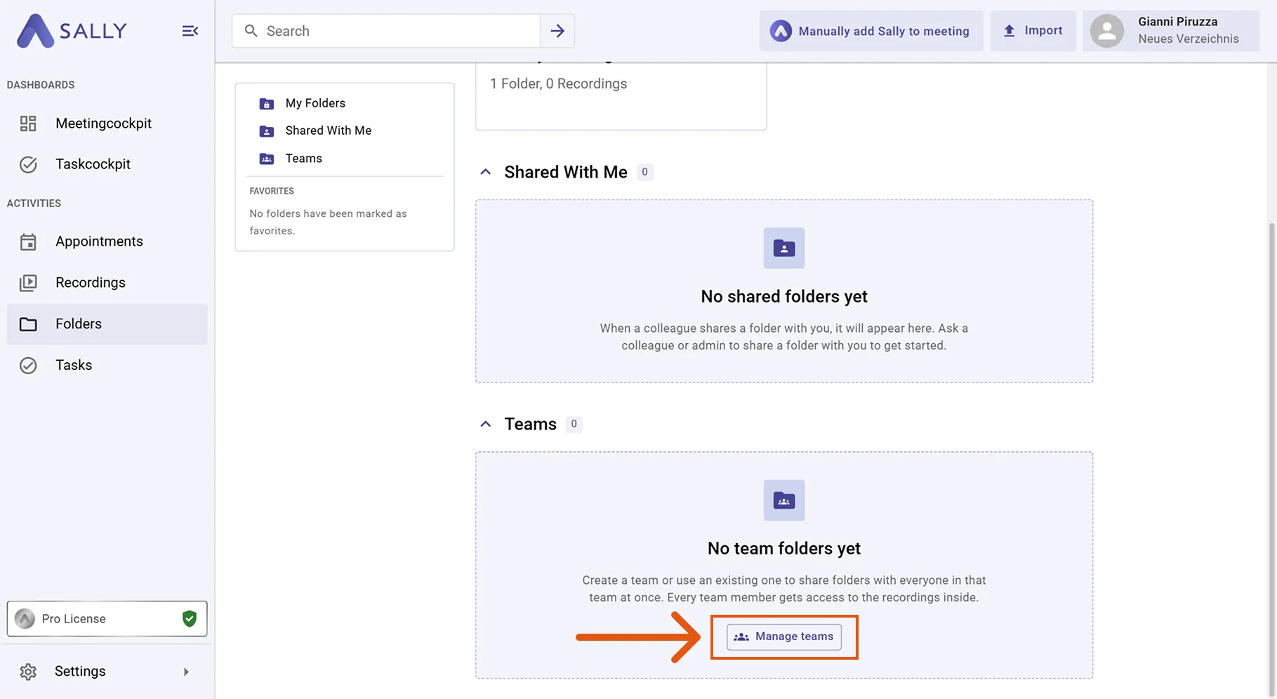 Manage teams button in the Teams section of the folder overview