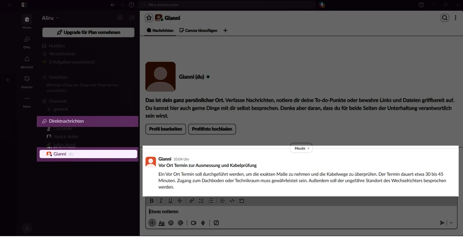 Slack mit der zugestellten Direktnachricht aus Sally