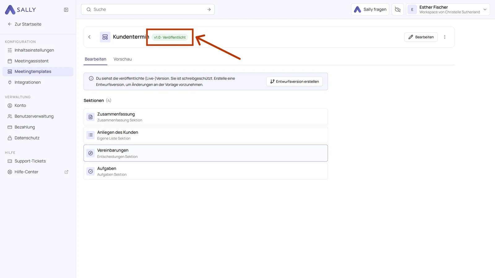 Veröffentlichtes Template mit vier Sektionen und hervorgehobener Versionsanzeige v1.0